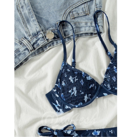 2 Piece Bikini Swimsuit Floral Print Navy Blue - Picture 6 of 8